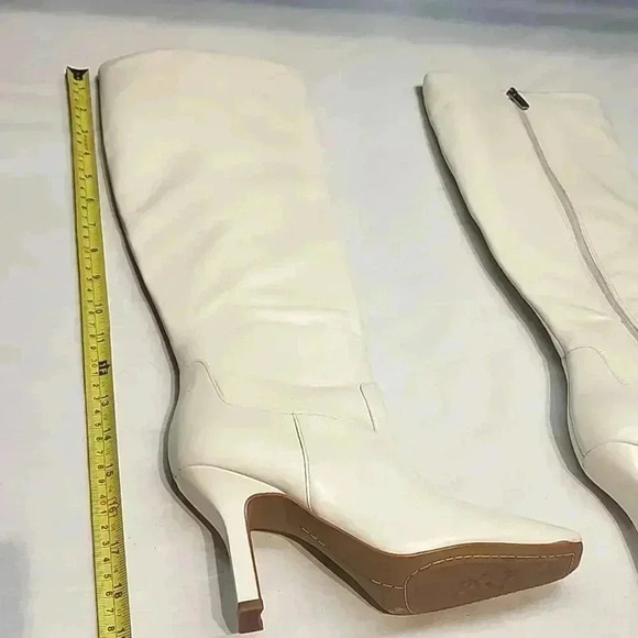 Vince Camuto Kalinder tall shaft boots nwob cream white - Picture 14 of 15